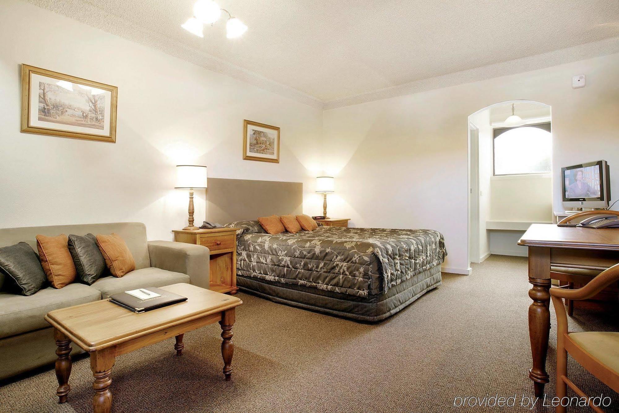 Hotel Bruce County Mount Waverley Room photo